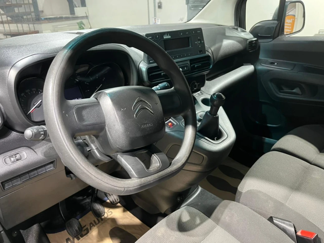 imagen 0 de vehiculo con id 2193